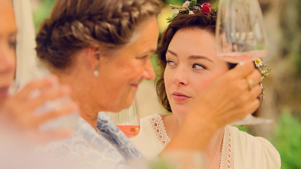 Bir Yaz Gecesi 1. Sezon 2. Bölüm izle